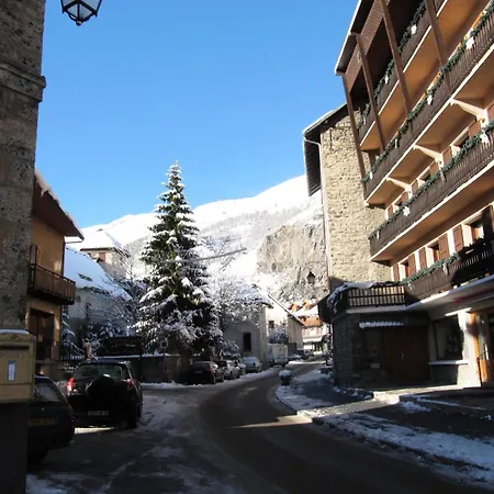 Apartment Les Etoiles Des Neiges - 4 Pieces 8/9 Personnes Expose Sud Mae-9484